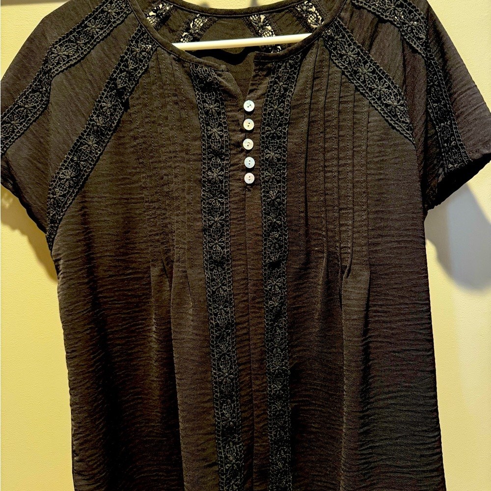 Size Small black pullover blouse .